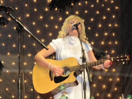 Božično-novoletni koncert ob 10-letnici glasbenega delovanja Franca Gorze 51